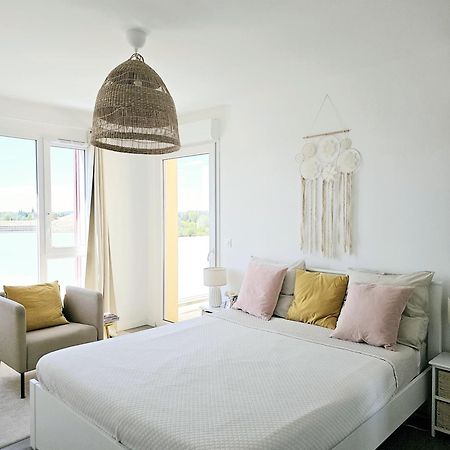 Lakeside Provence - Appartement Classe 4 Etoiles, Vue Sur Le Lac, Parking Sous-Sol, Double Clim Monteux Zewnętrze zdjęcie