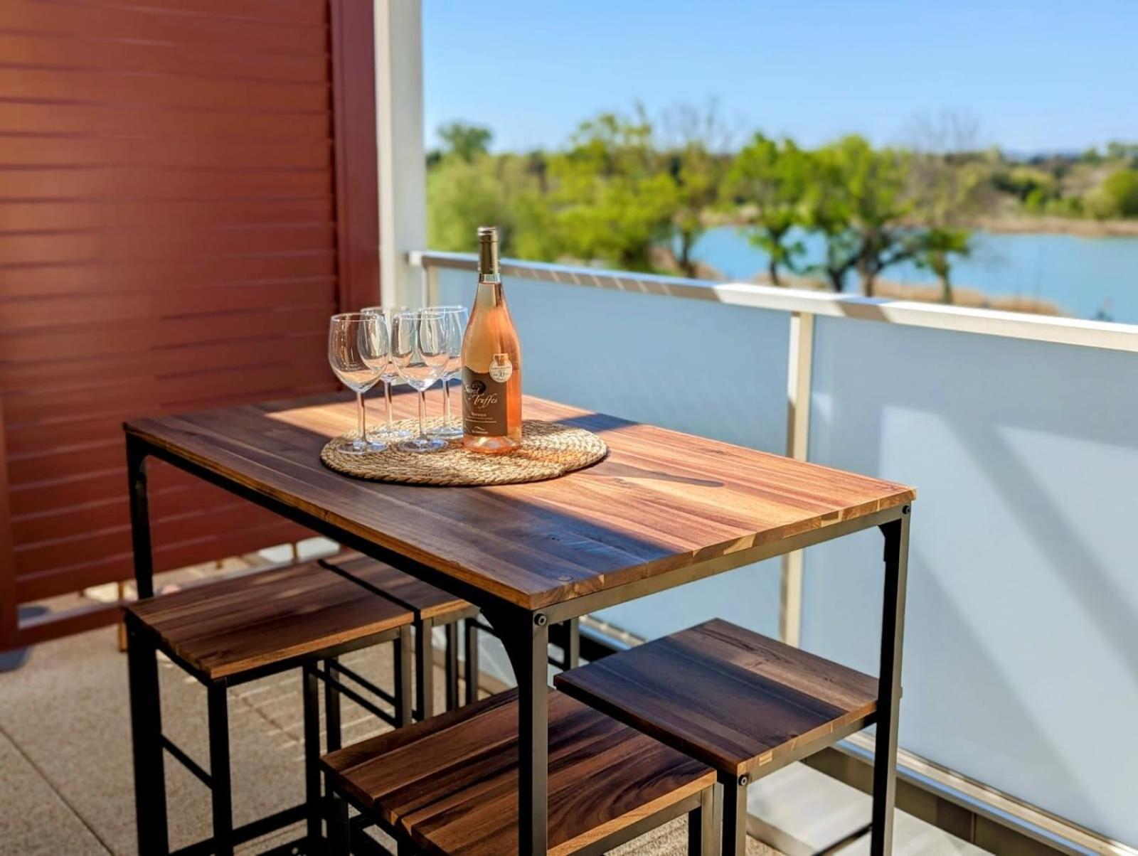 Lakeside Provence - Appartement Classe 4 Etoiles, Vue Sur Le Lac, Parking Sous-Sol, Double Clim Monteux Zewnętrze zdjęcie